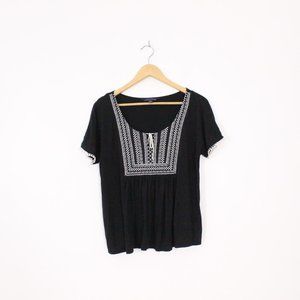 *American Eagle Outfitters Women's Peasant Black Blouse